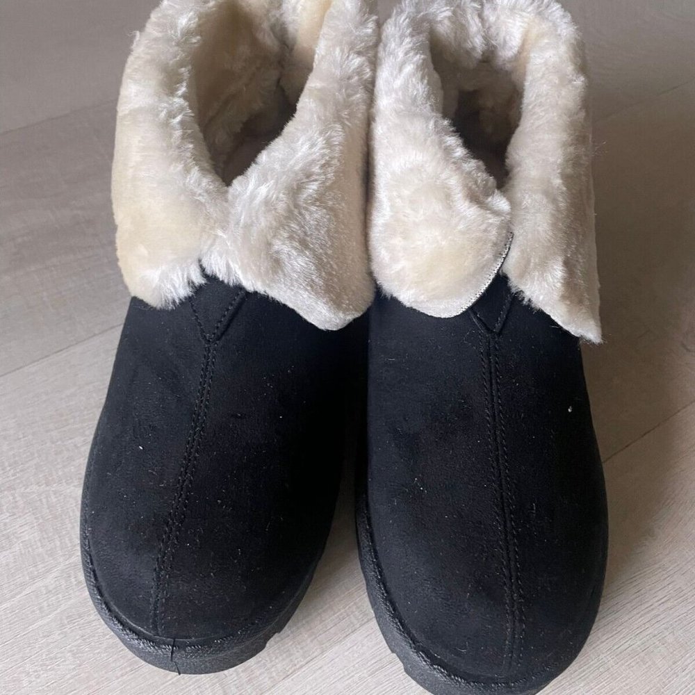 Journee Collection Horizzen Tru Comfort Foam™ Women's Slipper Boots 8.5